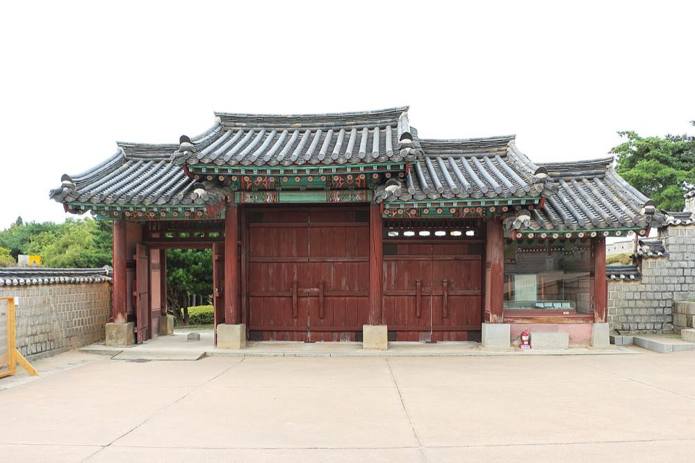 The Real Kajaguruma: Extraordinary Attorney Woo’s Kimbap Shop You Can Actually Visit in Suwon