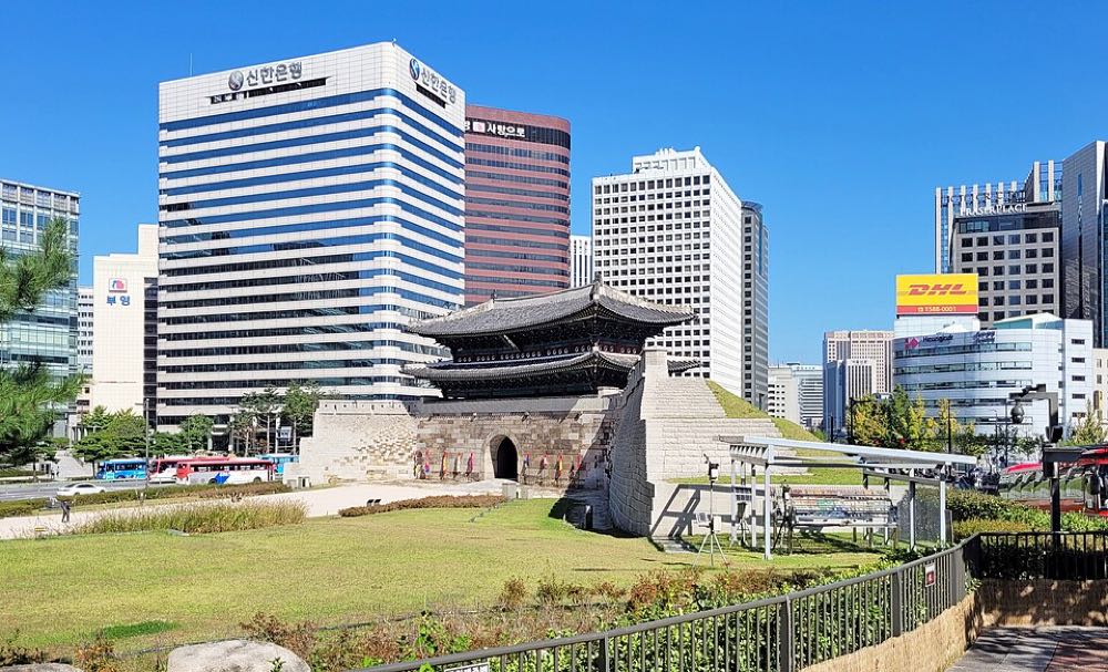 Sungnyemun Namdaemun Gate in Seoul a short walk from Namdaemun Market